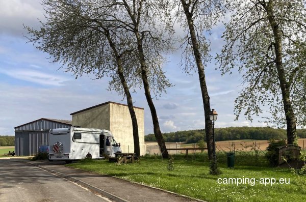 Stellplatz Blancs-Coteaux