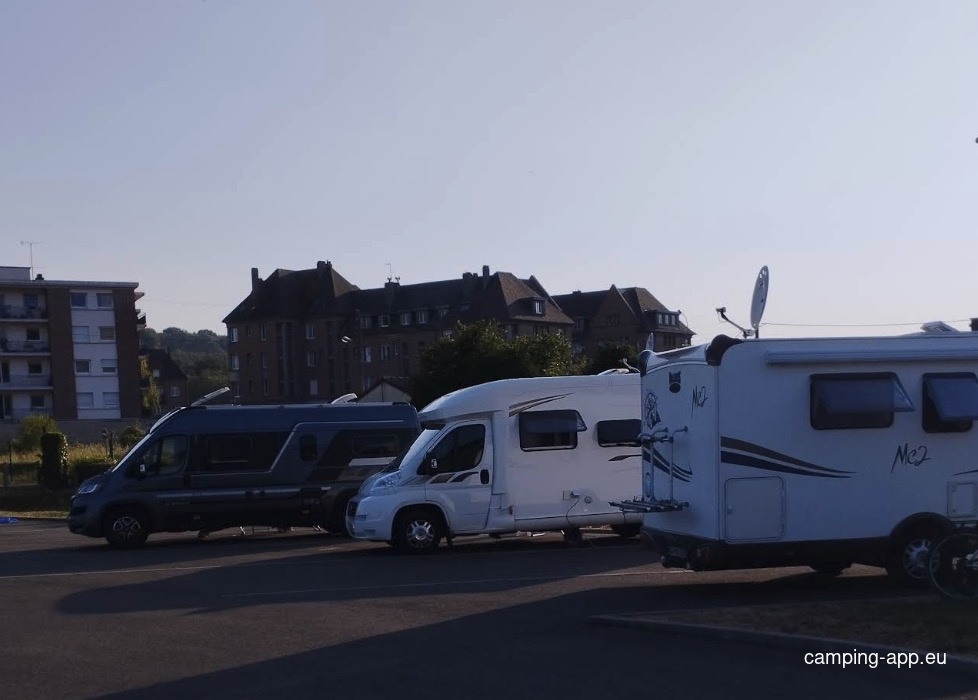 Stellplatz Eu — Area Autocaravanas in Eu