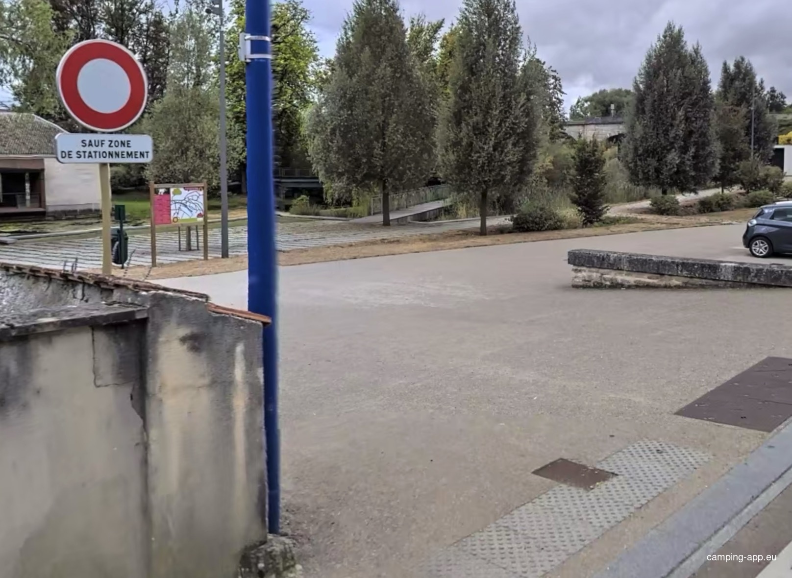 Stellplatz Gondrecourt-le-Château — Sp. parking dla kamperów in Gondrecourt-le-Château