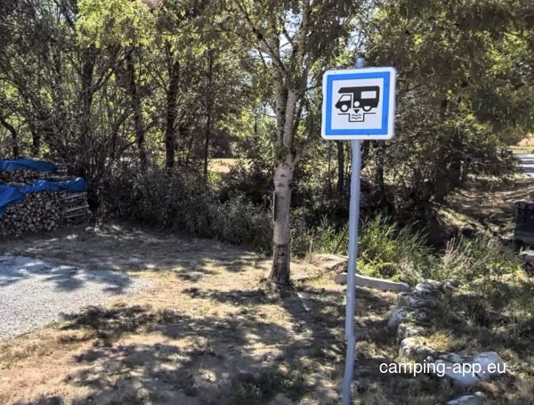 Stellplatz Pierrefitte-sur-Aire