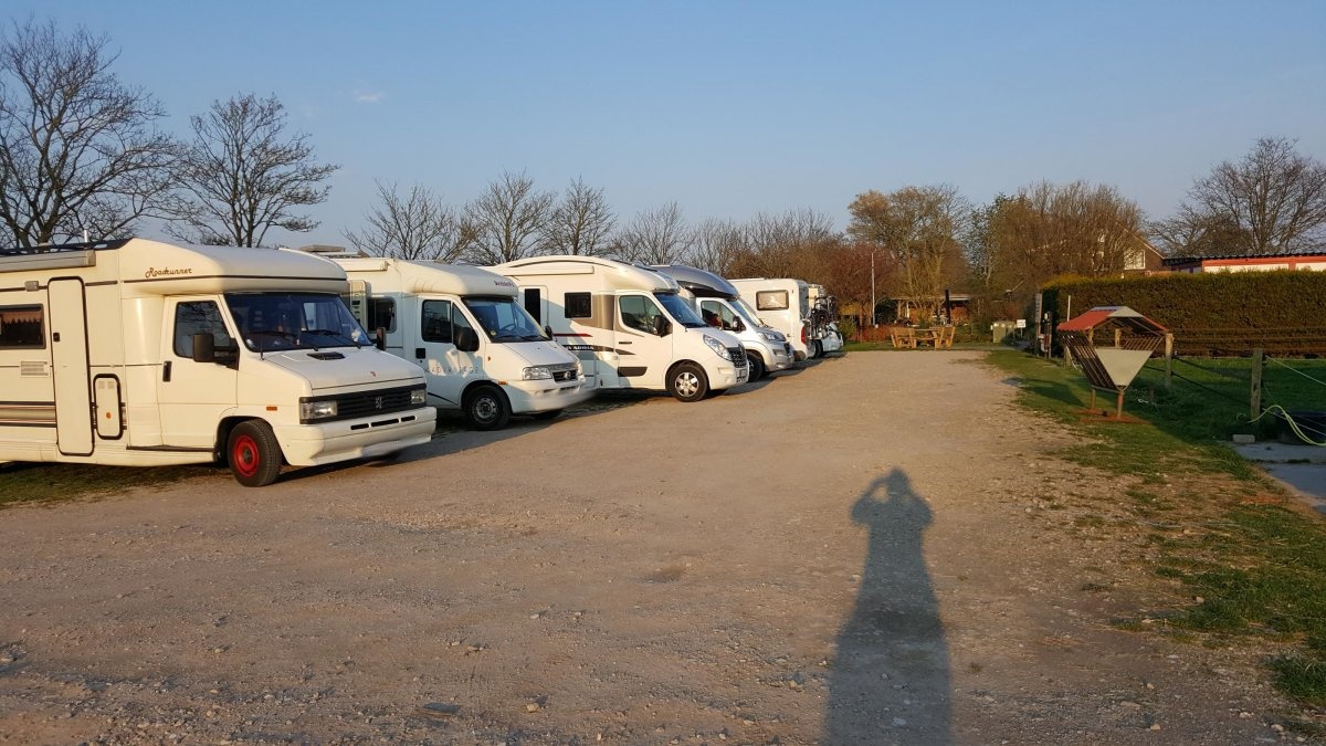 Camperplaats de Tulpentuin — Campervan Site in Slootdorp