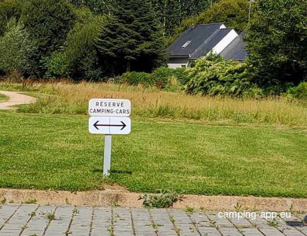 Stellplatz Scaër — Photo 2