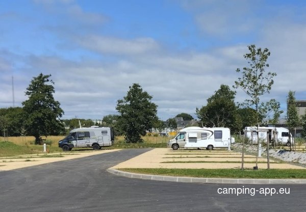 Stellplatz Plonéour-Lanvern