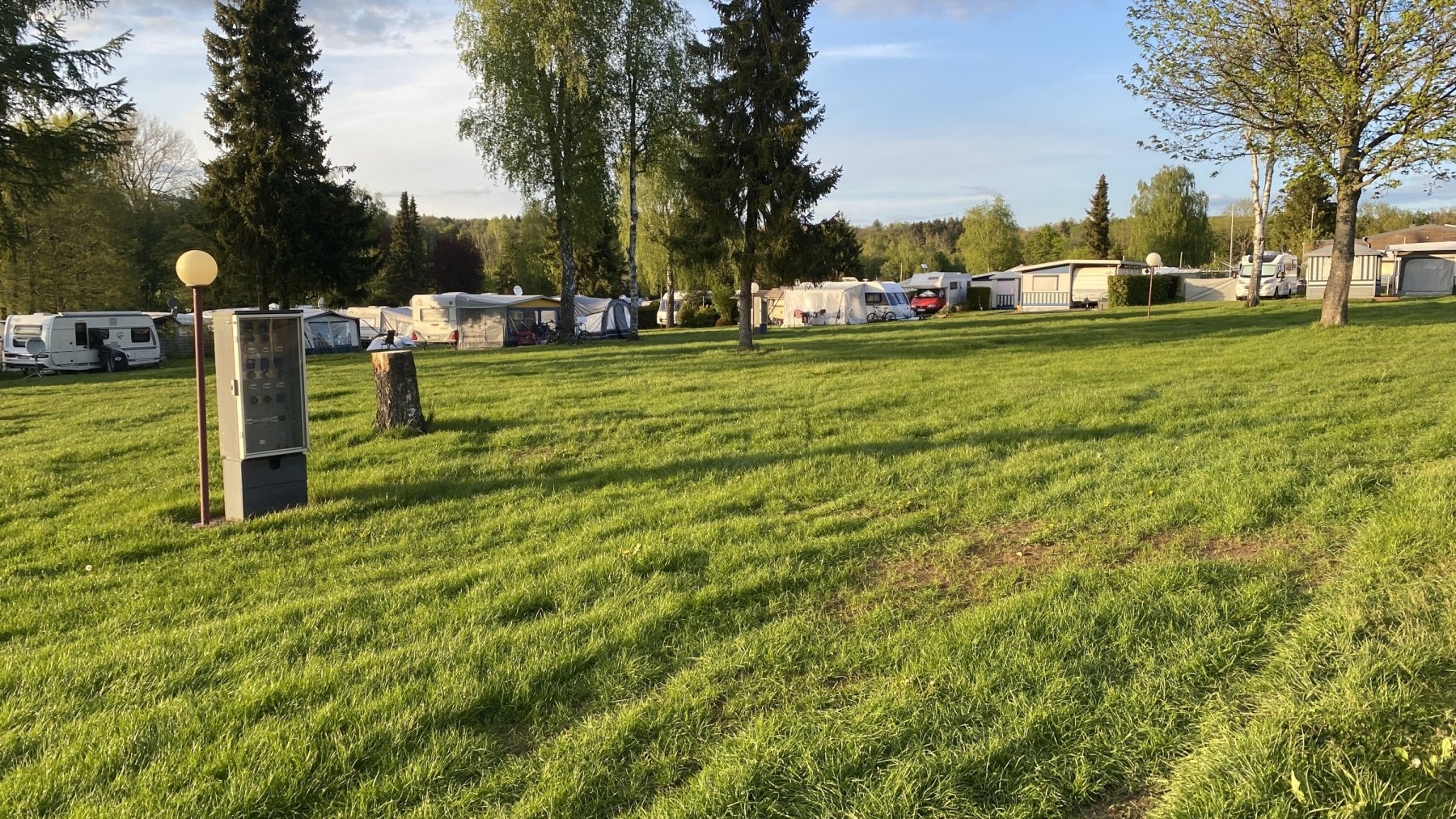 Stellplatz am Campingpark Weiherhof — QuickStop in Seck