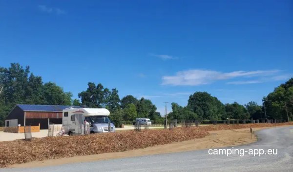 Camping-car St-André-des-Eaux — Photo 5