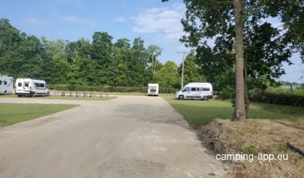 Camping-car St-André-des-Eaux — Photo 4