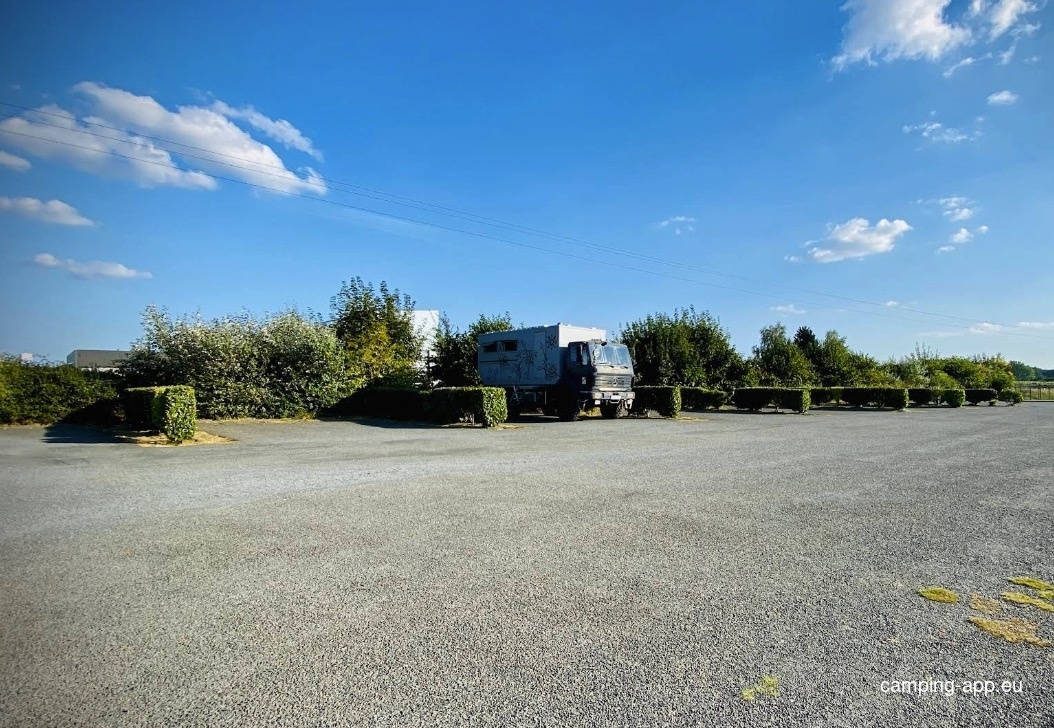 Stellplatz Plénée-Jugon — Stellplatz in Plénée-Jugon