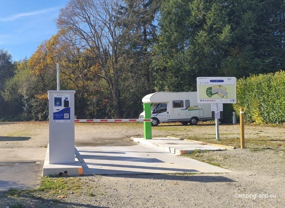 Stellplatz Lizio — Bobilplass in Lizio