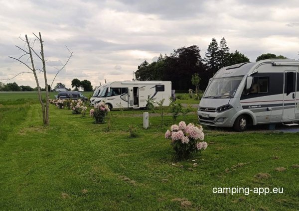 Stellplatz Saint-Vincent-sur-Oust