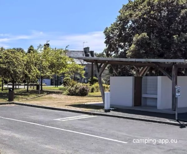 Stellplatz Val-Couesnon