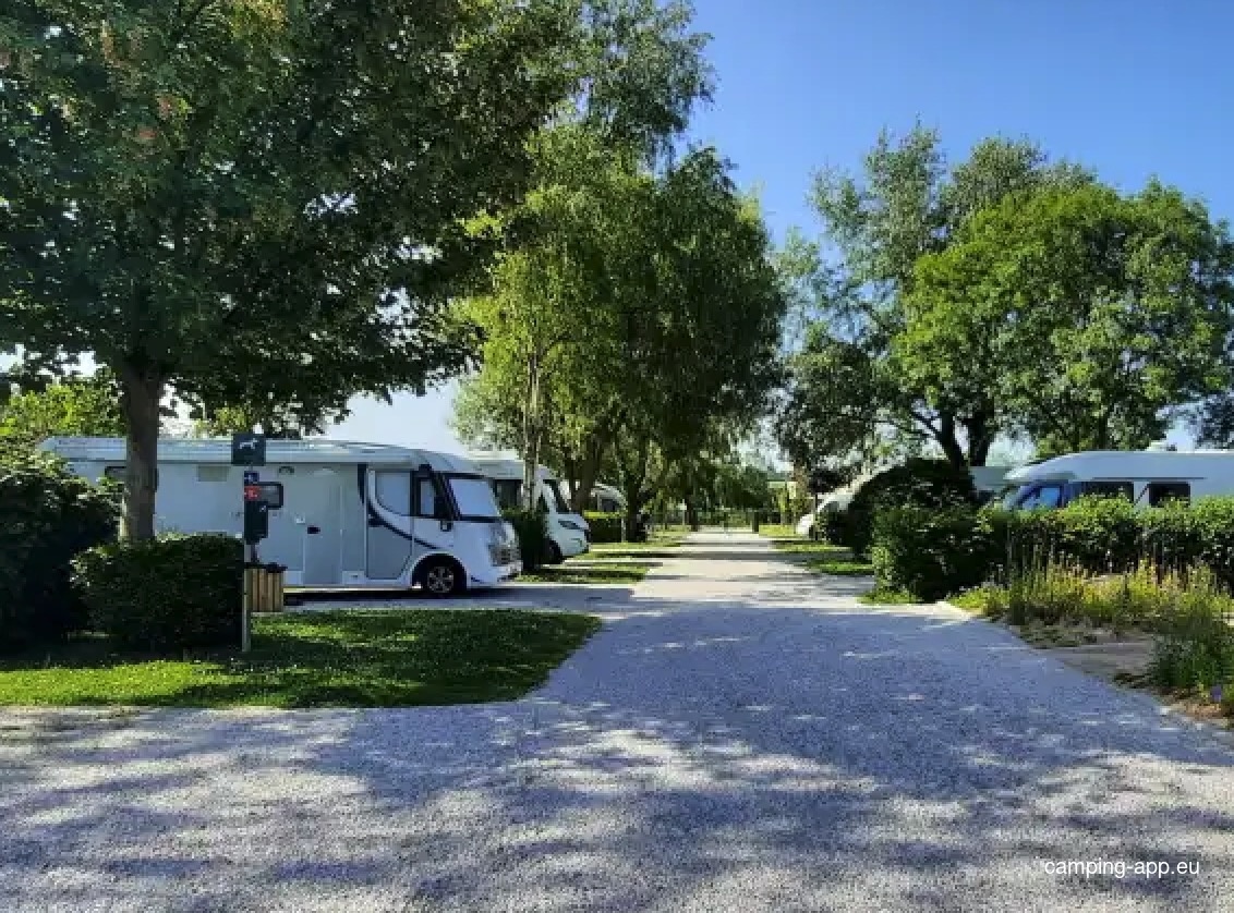 Stellplatz Picauville — Місце для кемперів in Picauville
