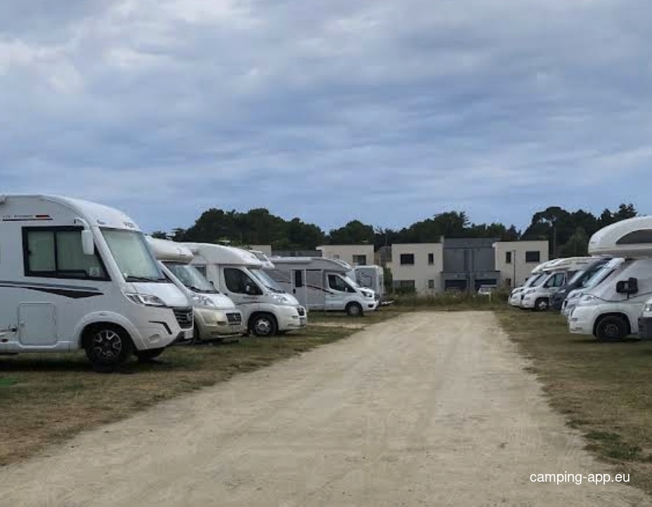 Stellplatz Jullouville — Bobilplass in Jullouville