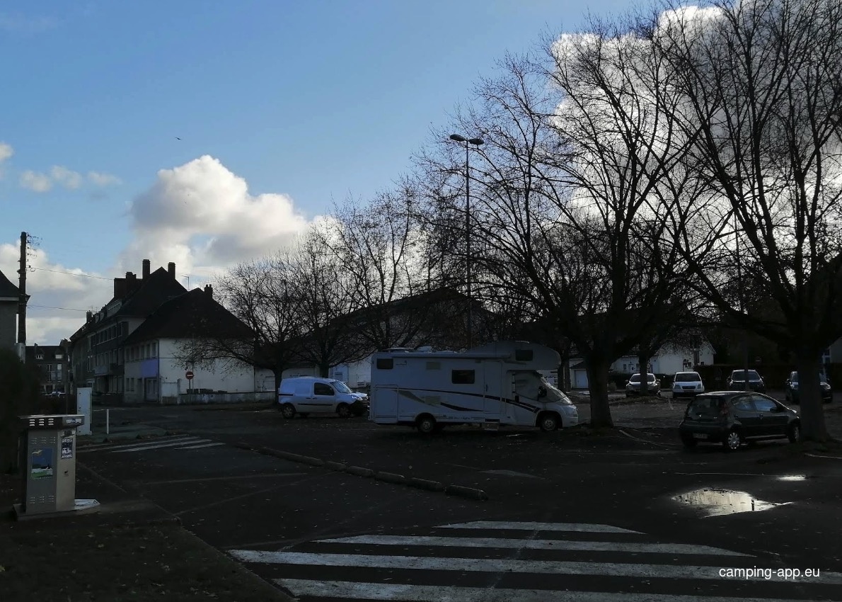 Stellplatz Condé-en-Normandie — Bobilplass in Condé-en-Normandie