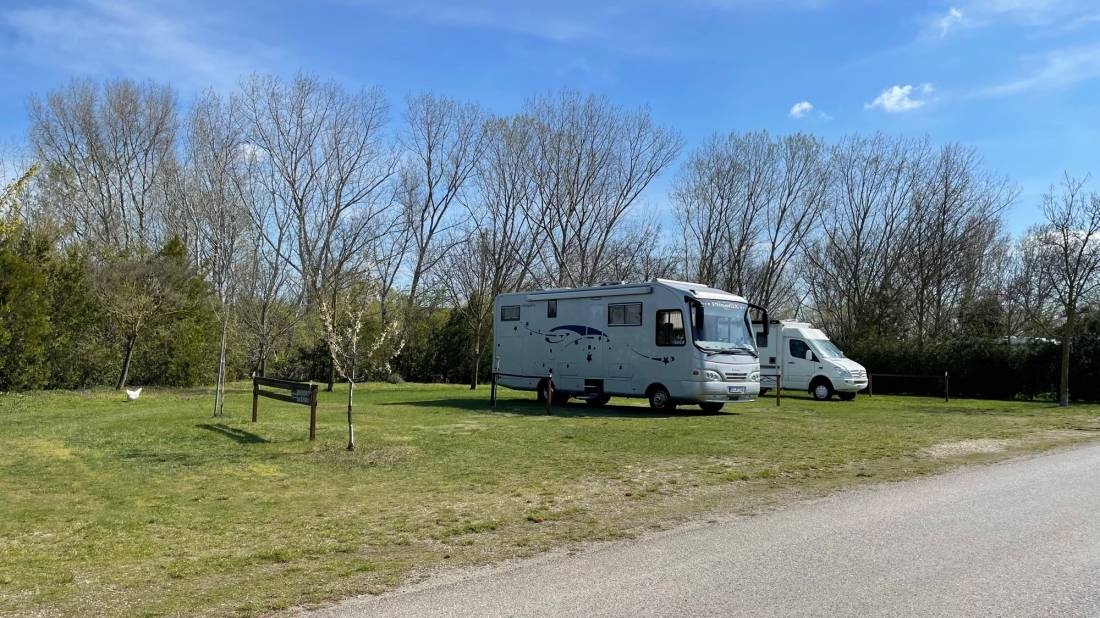 Stellplatz Deutsch Jahrndorf — Camperplads in Deutsch Jahrndorf