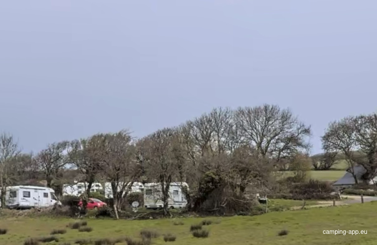 Stellplatz Tréauville — Camperplads in Tréauville