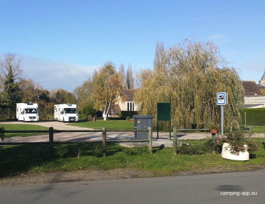 Stellplatz Écouché-les-Vallées — Campervan Site in Écouché-les-Vallées