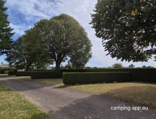 Stellplatz Bernay — Photo 3