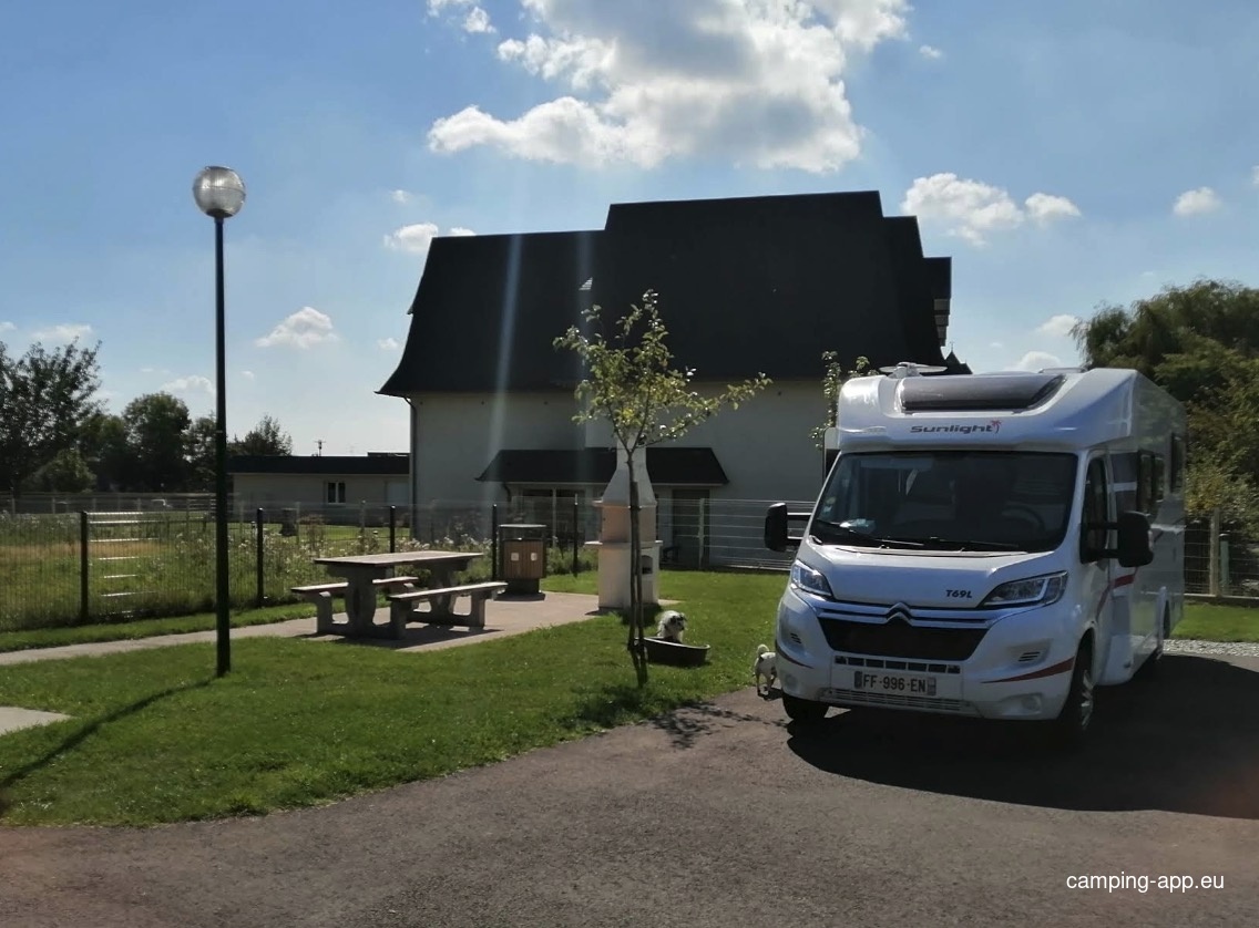 Stellplatz Valorbiquet — 露营车营地 in Valorbiquet