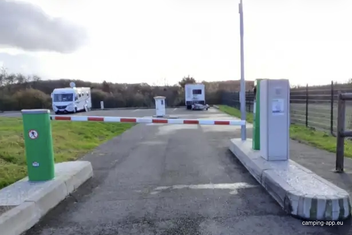 Stellplatz Dreux — Camperplaats in Dreux