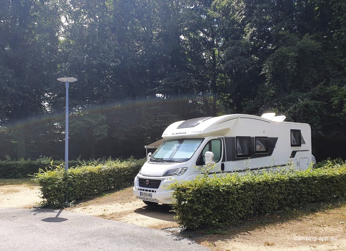 Stellplatz Tourouvre au Perche — Campervan Site in Tourouvre au Perche