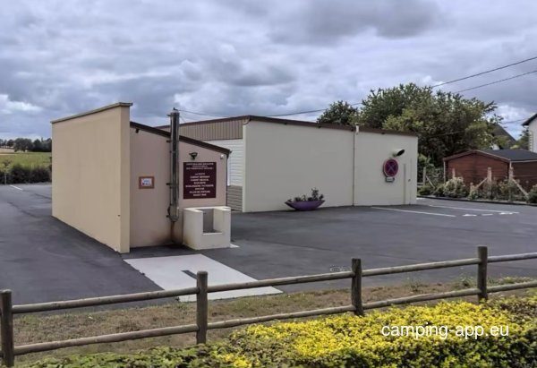 Stellplatz Sainte-Scolasse-sur-Sarthe