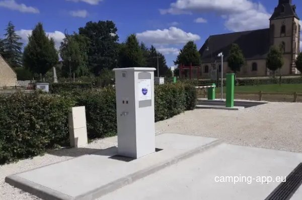 Stellplatz Belhomert-Guéhouville — Photo 2