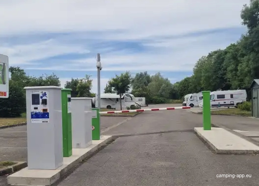 Stellplatz Saint-Omer — Stellplatz in Saint-Omer