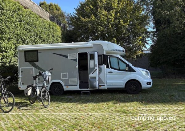 Stellplatz Menen — Photo 2