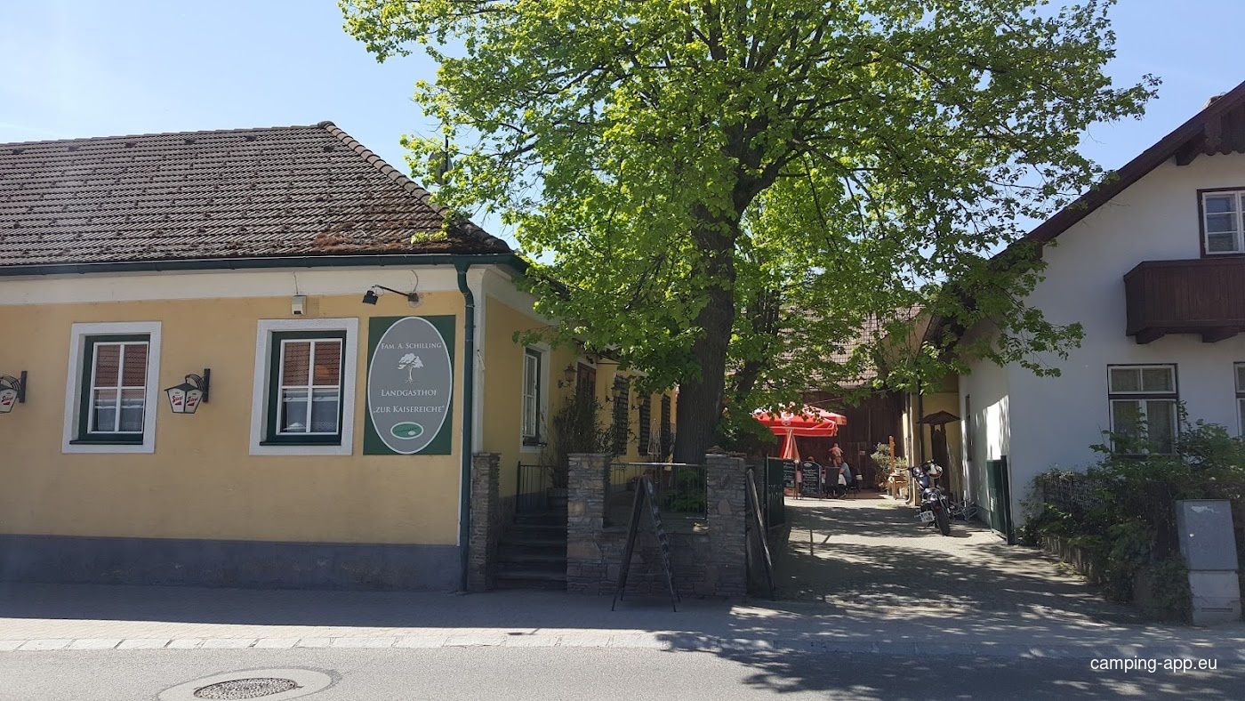 Stellplatz Gasthaus Kaisereiche — Sítio para autocaravanas in Neustift-Innermanzing