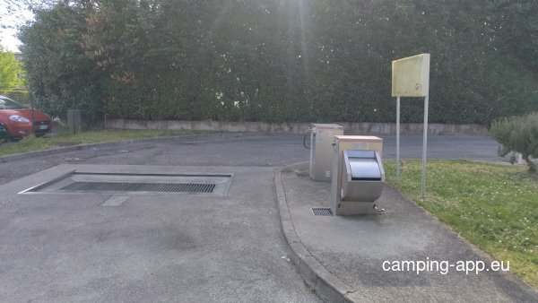 Area Sosta Camper Podernone — Photo 3