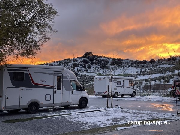 Camper Park Beas de Granada — Foto 3