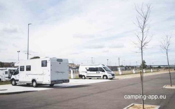 Camping Car Park Mérida — Foto 4