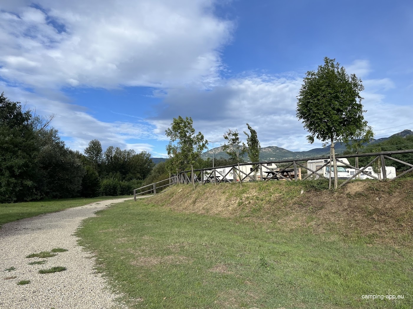 Firenzuola sosta camper — Campervan Site in Firenzuola