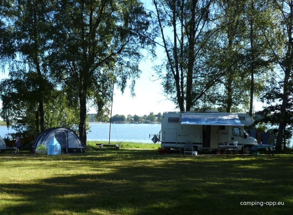 Camping Bouzey — Kemp in Renauvoid