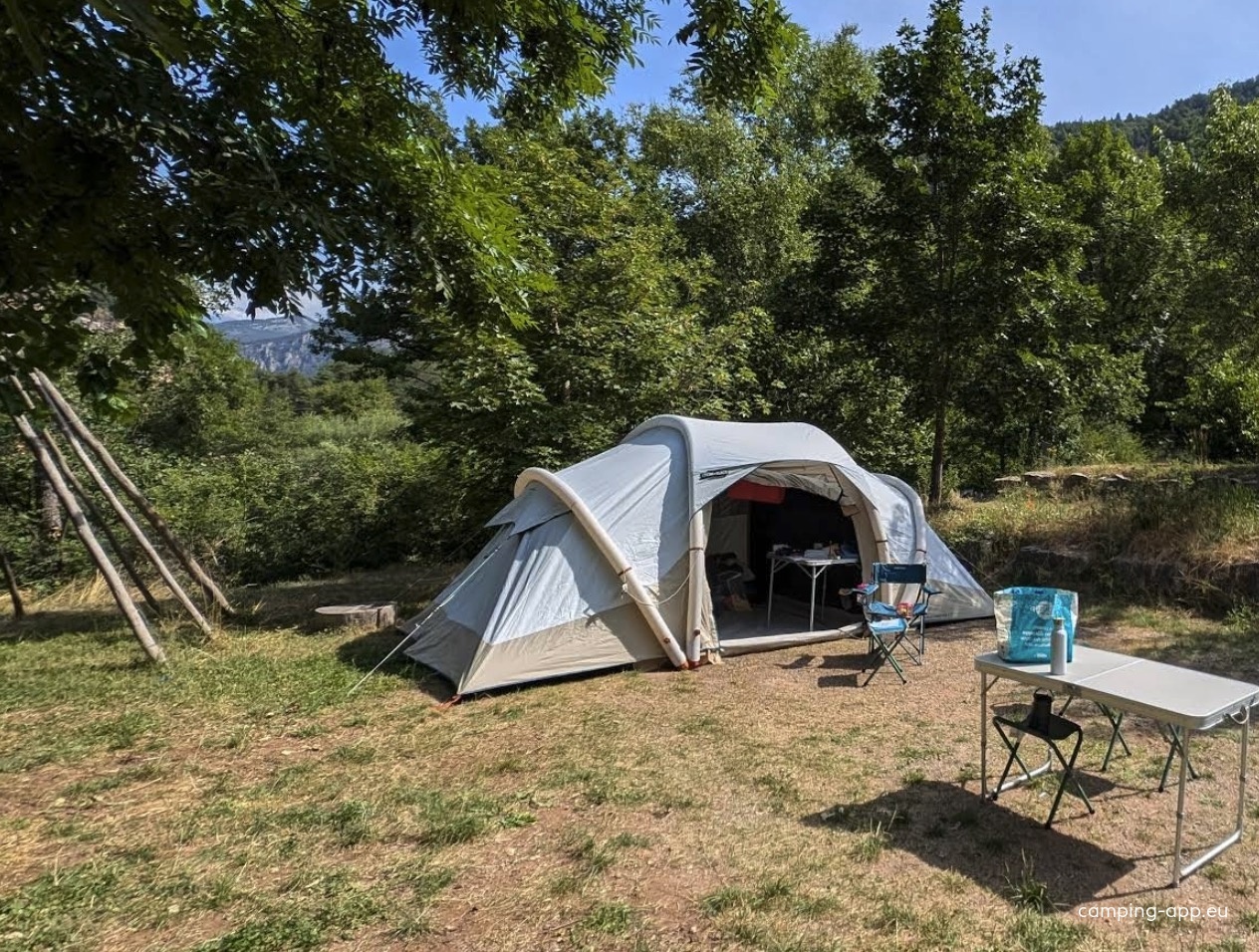 Camping Les Rouges Gorges — Area da campeggio in Guillaumes