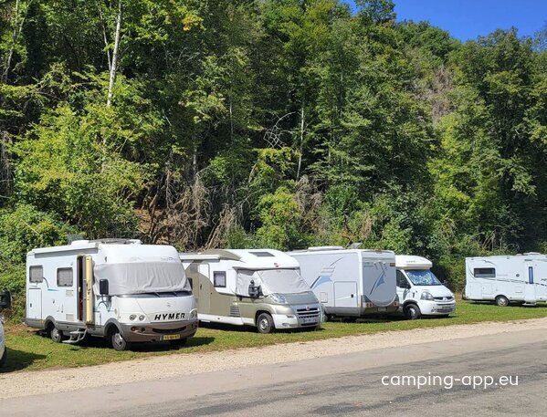 Stellplatz La Tour-du-Meix