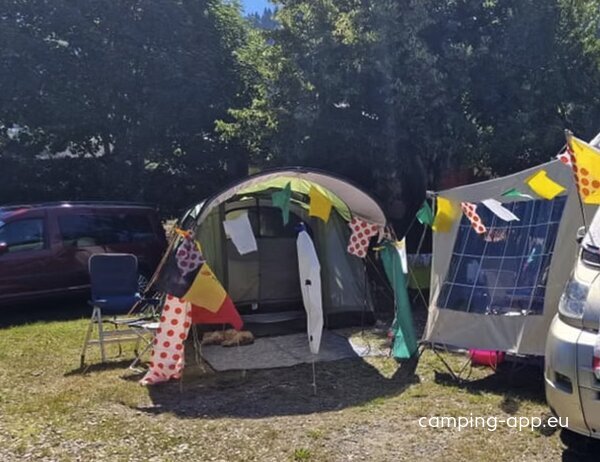 Camping Les Prés d'Arly — Photo 2