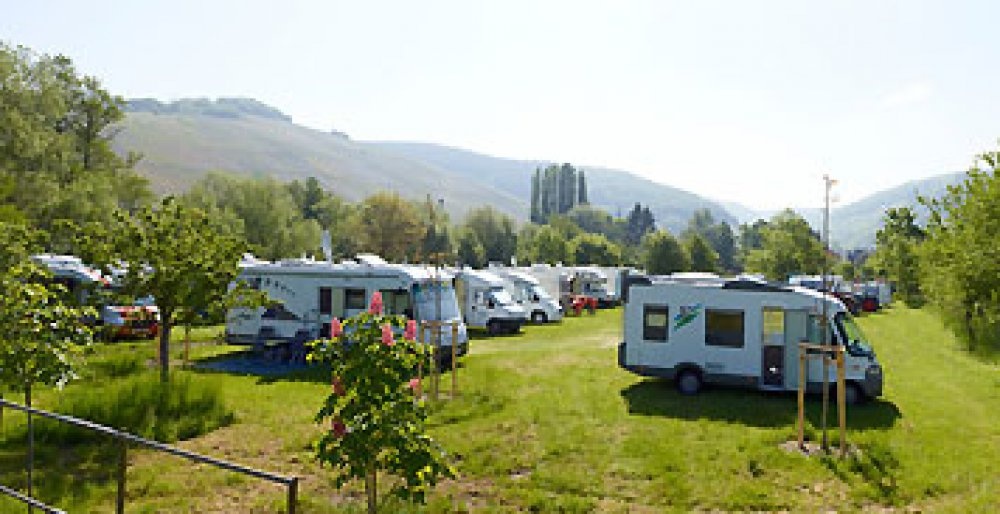 Wohnmobilpark Veldenz — Campervan Site in Veldenz