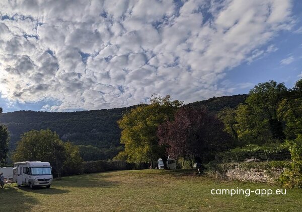 Stellplatz Jeurre — Photo 2