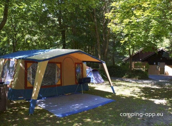 Camping Les Iles *** — Photo 3