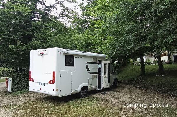 Camping La Grange du Pin ***