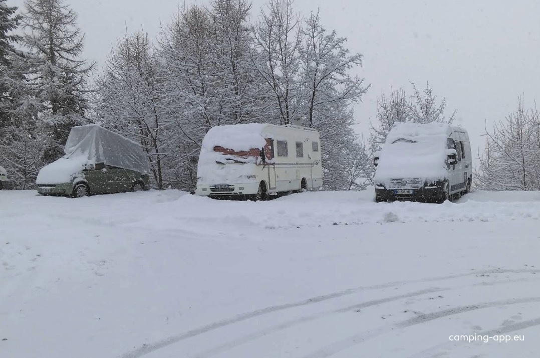 Stellplatz Montricher-Albanne — Camperplaats in Montricher-Albanne