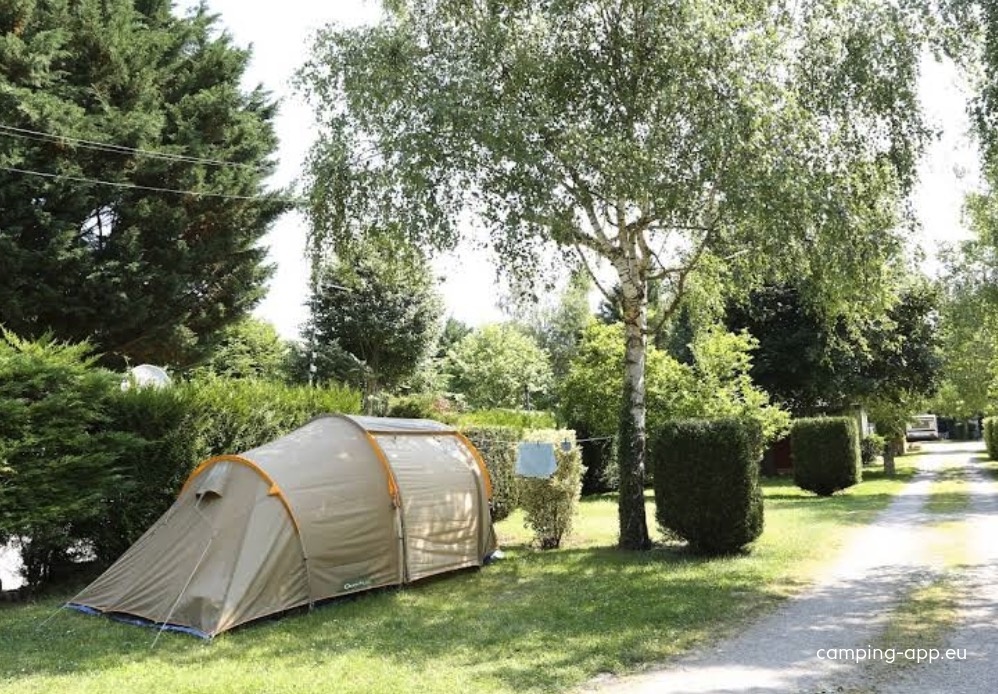 Camping-Parc La Chaumière — Sítio de acampamento in Heimsbrunn