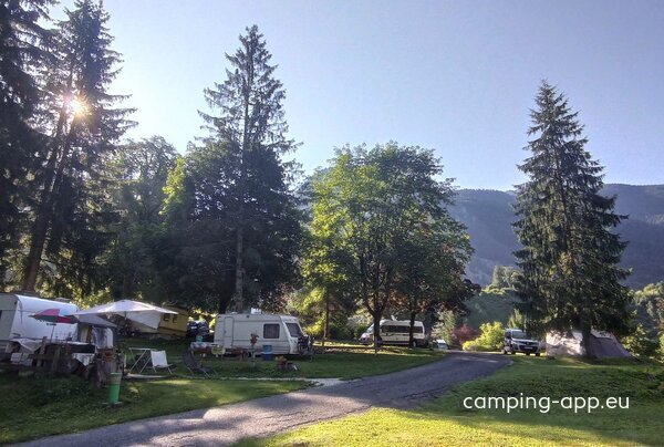 Camping Les Marronniers — Photo 4