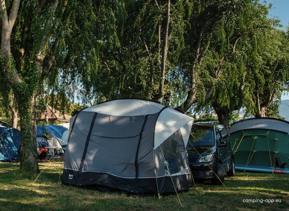 Camping Veyrier-du-Lac — Kemp in Veyrier-du-Lac
