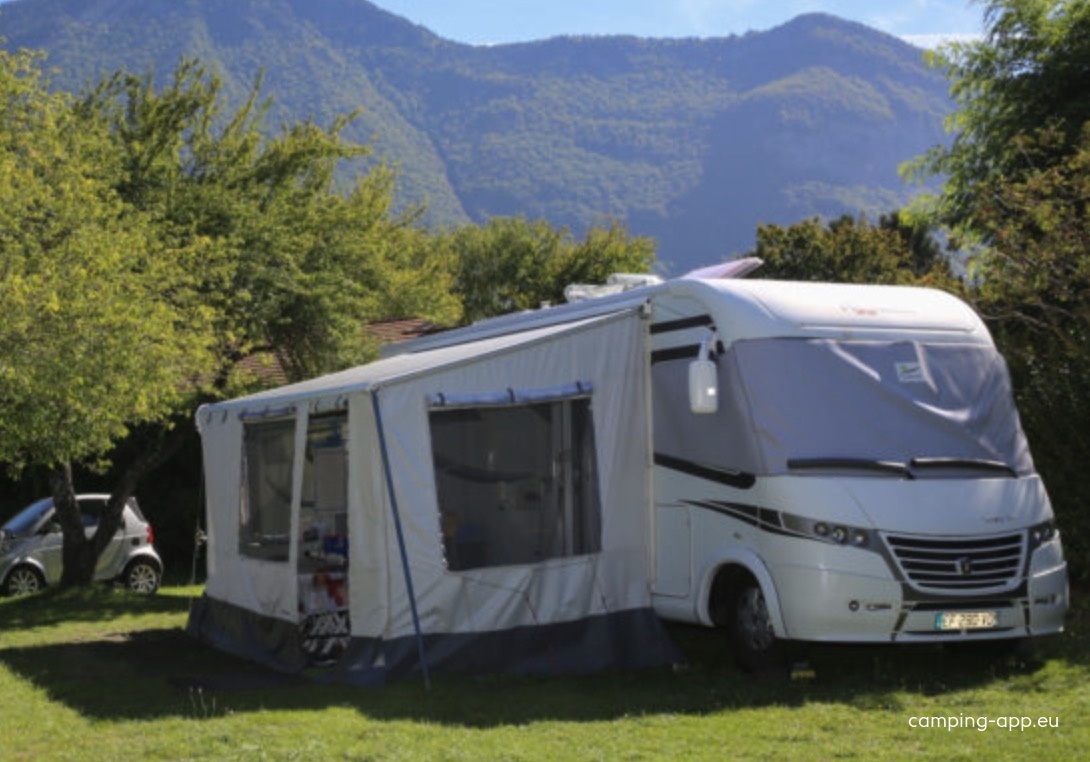 Camping Eliana *** — Camping in Grand-Aigueblanche