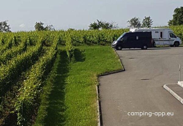 Parkplatz La Cave du Vieil Armand