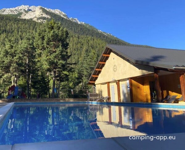 Camping Domaine Loisirs De L'ubaye *****