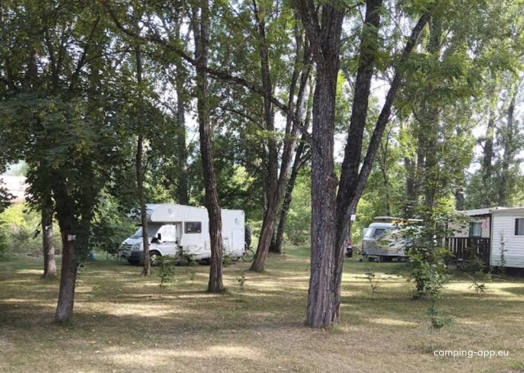 Camping l'Or Bleu *** — Sítio de acampamento in Barrême