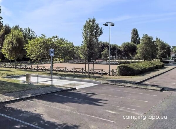 Stellplatz Romenay — Photo 2